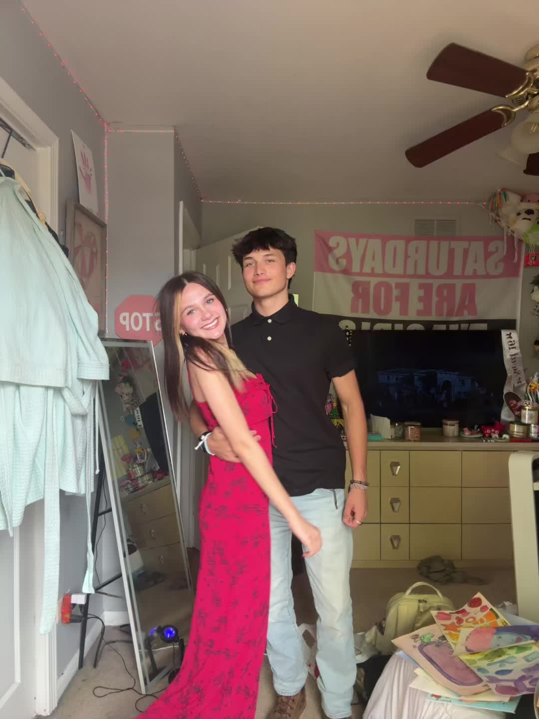 @Aleena 🥸