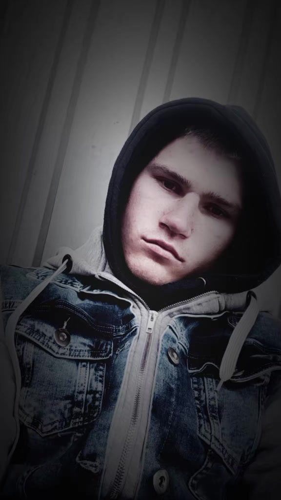 @𝓣𝓲𝓷𝓲 𝓧𝓶𝓾𝓻𝓸𝓱𝓸