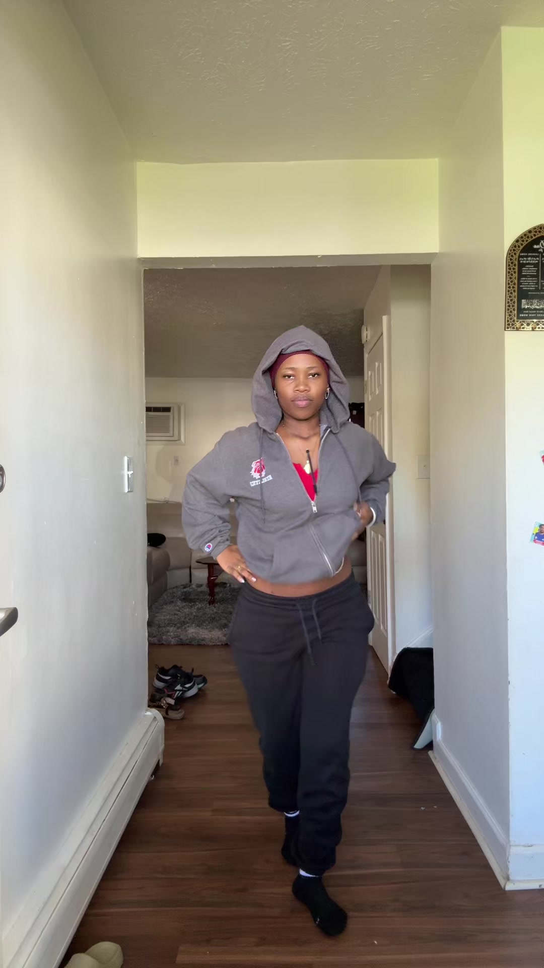 @Niya_Sabna