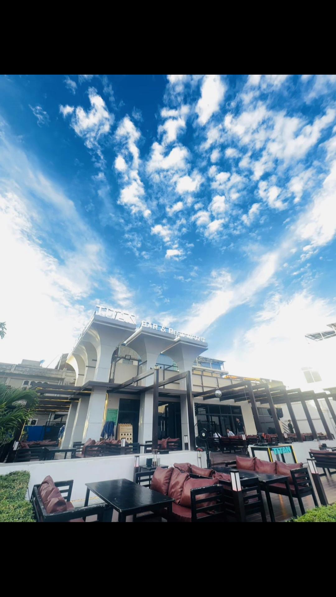 @Titan Bar&Restaurant