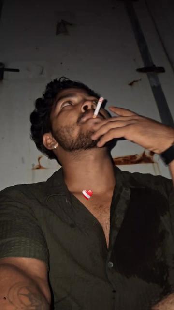 @🖤
