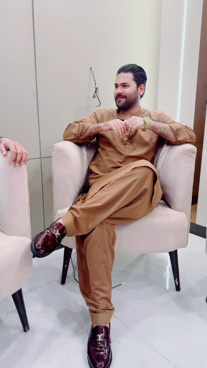 @Saif Mahar 👑
