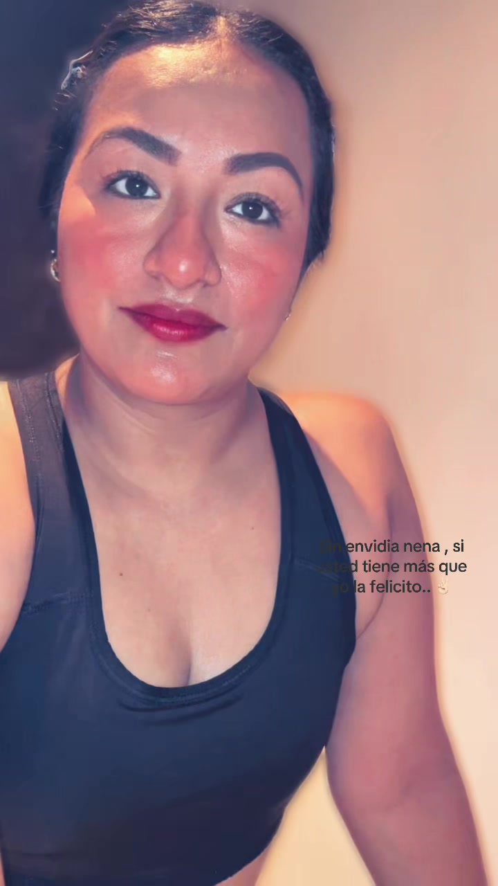@Lore🌻