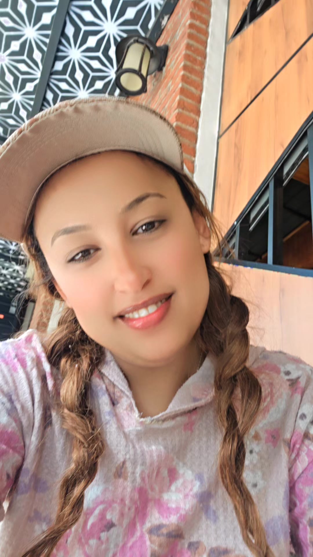 @Hana Gebru