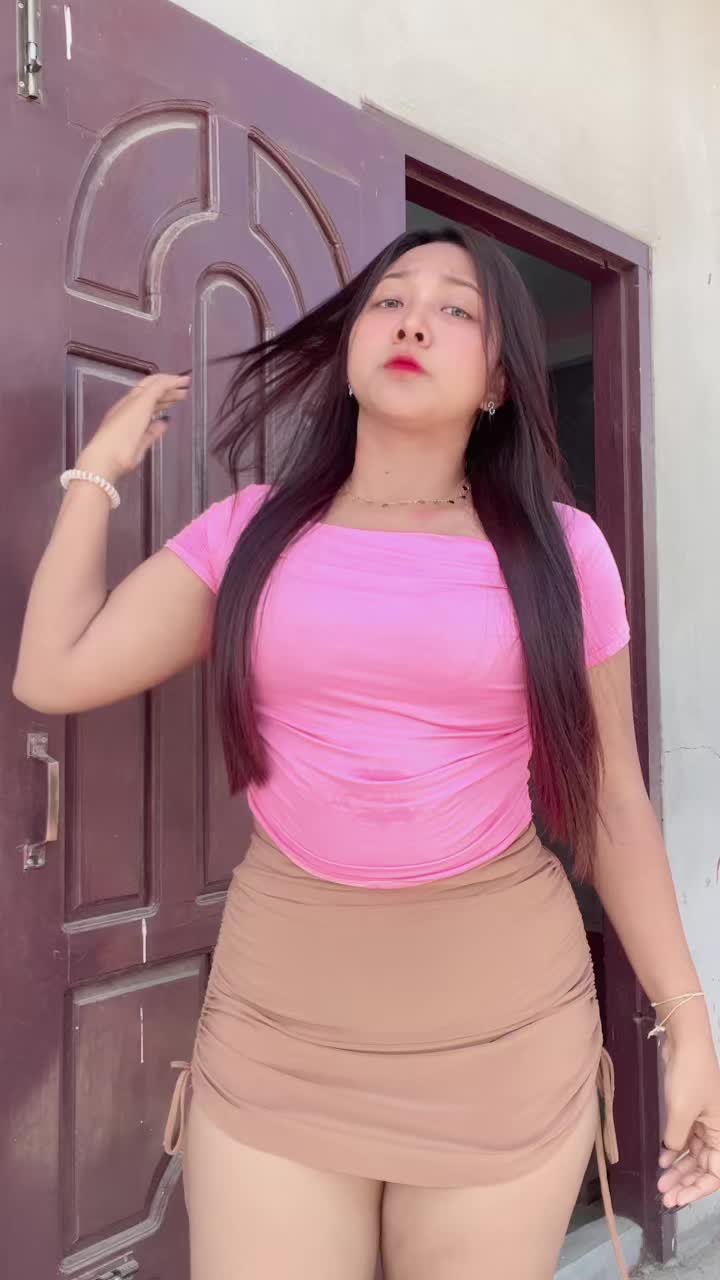 @ᥫ᭡ Khin Ma Ma စဥ့်ကိုင်သူလေး🤍