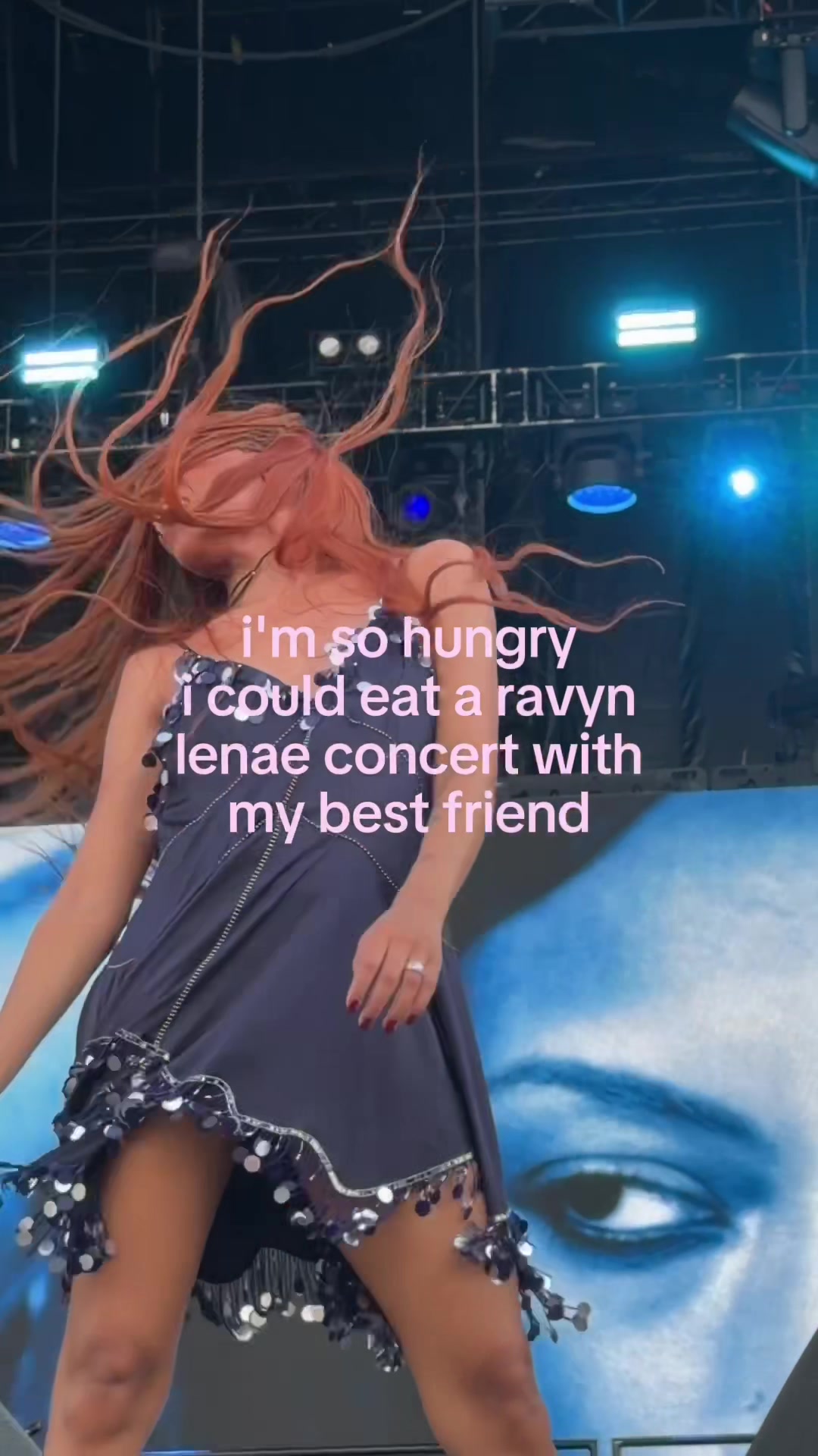 @ravynlenaedaily