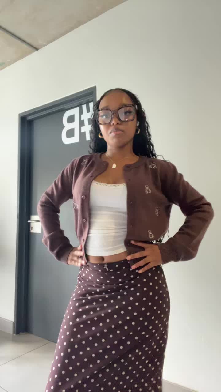 @Buhle.