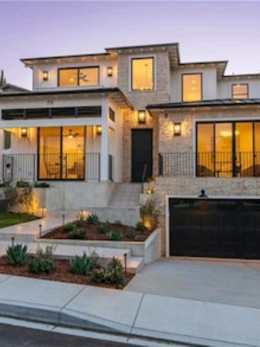 @Adriana Antillon Real Estate
