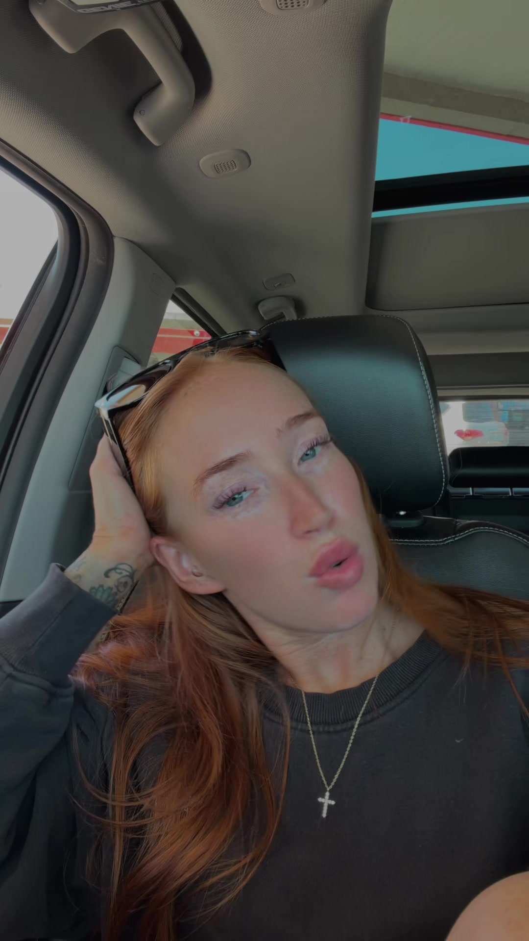 @madissonngarrett