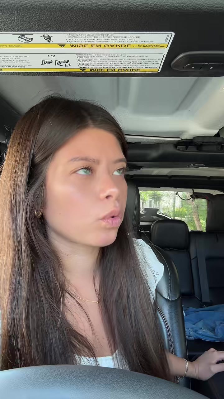 @Sabrina