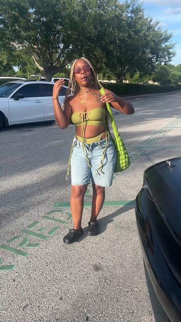 @Deedee💫☄️