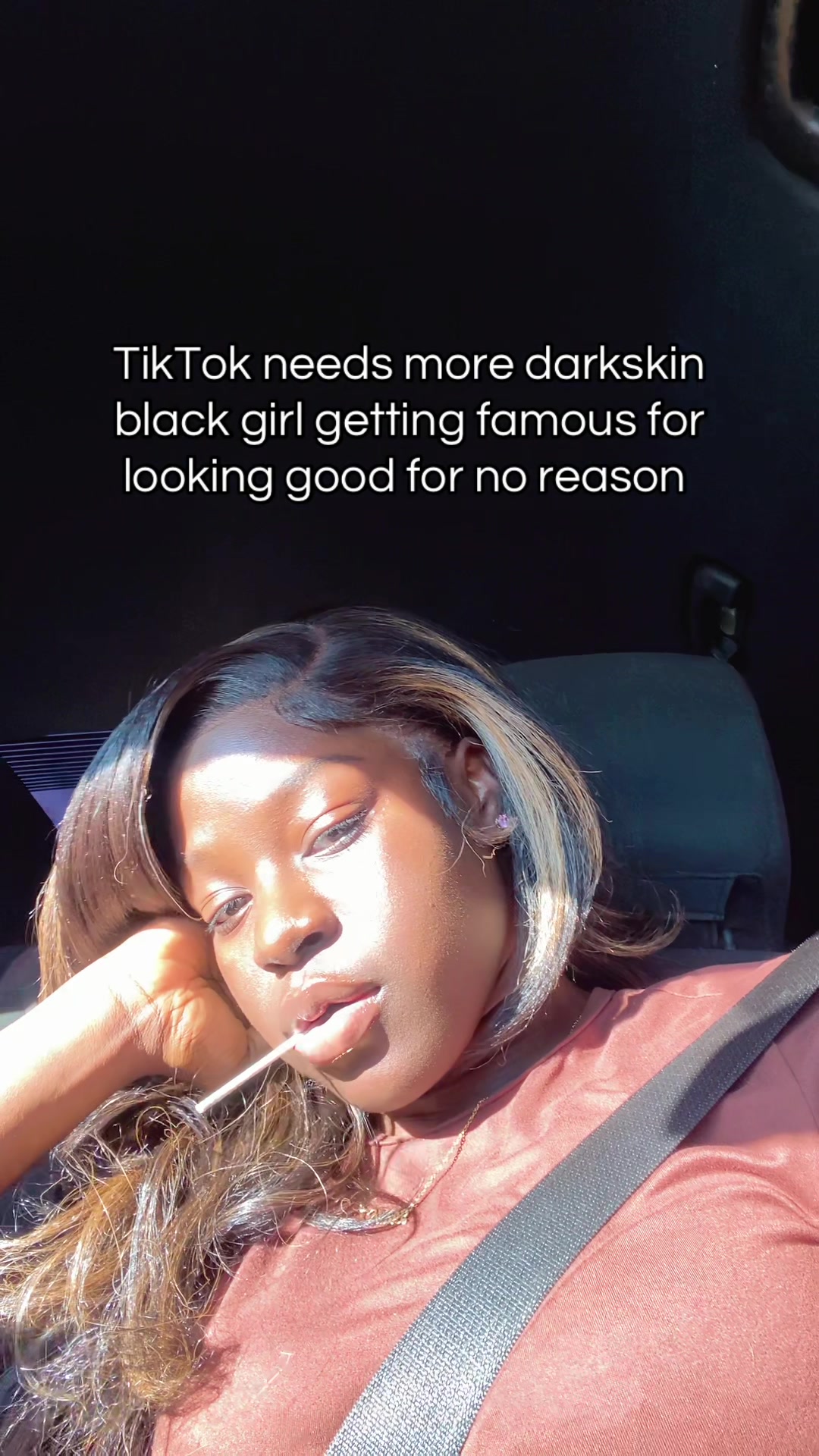 @iamakanke_