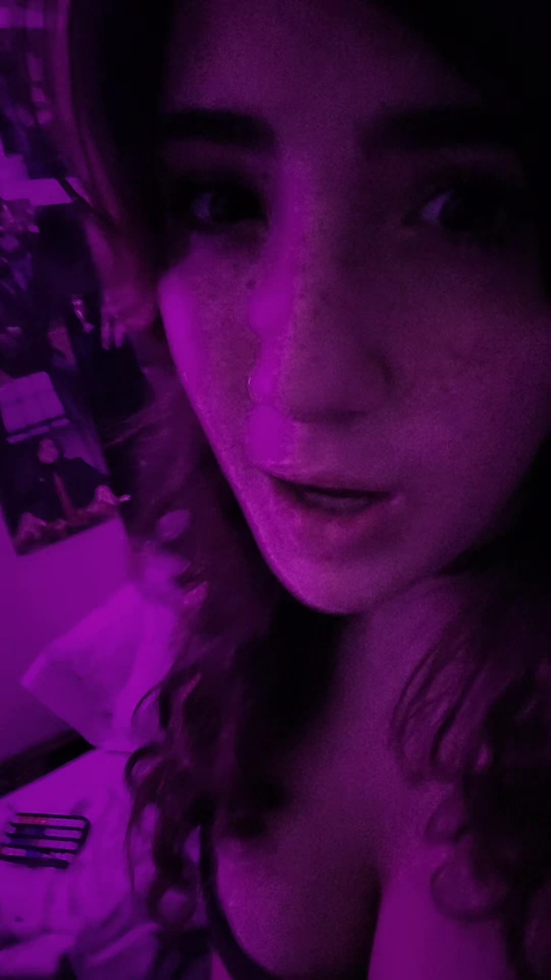 @naomi.on.fire