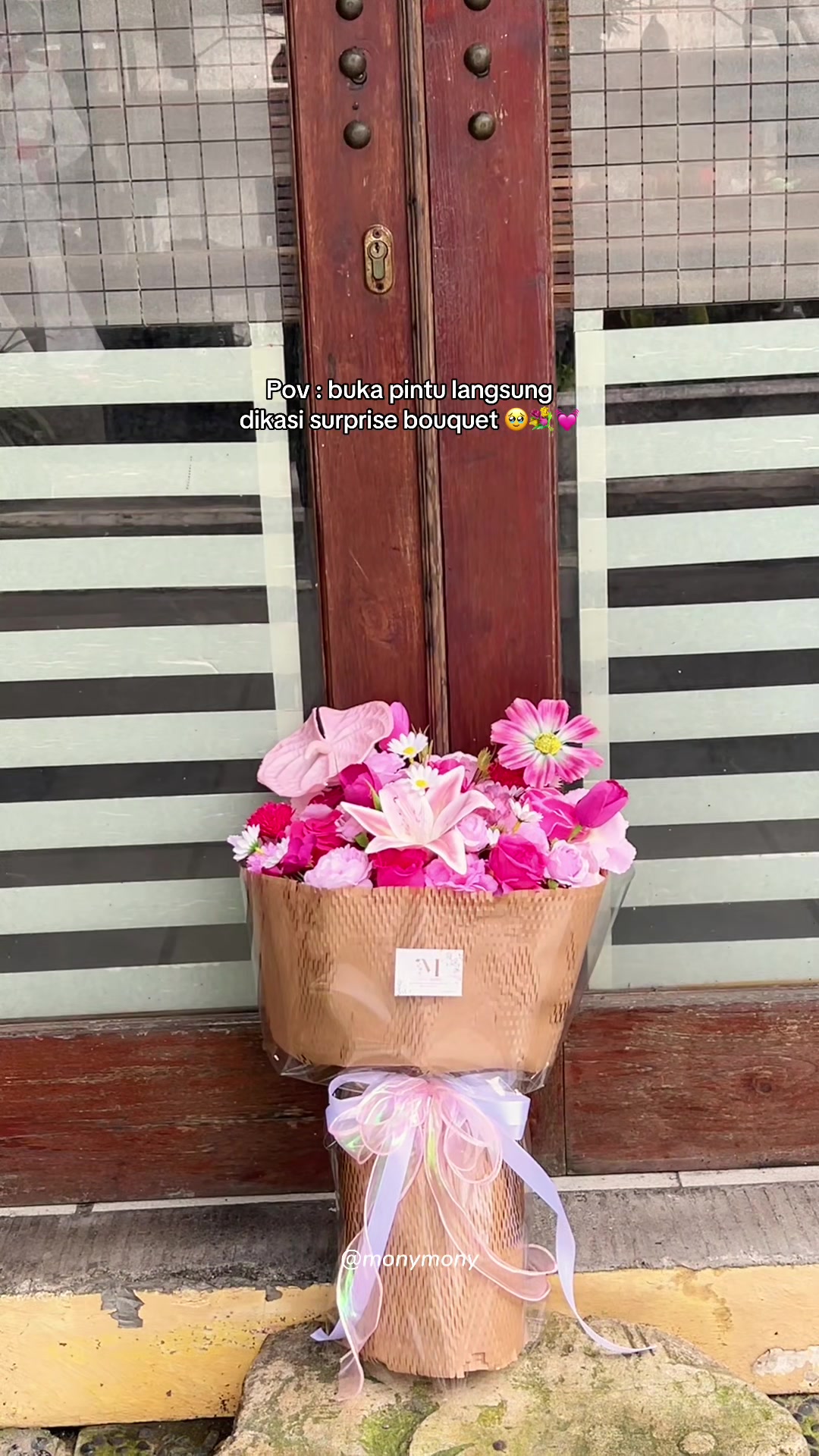 @monyflowersolo