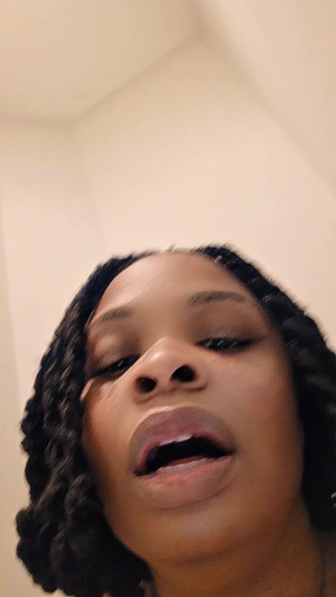 @TeeTeeReacts|Commissions open