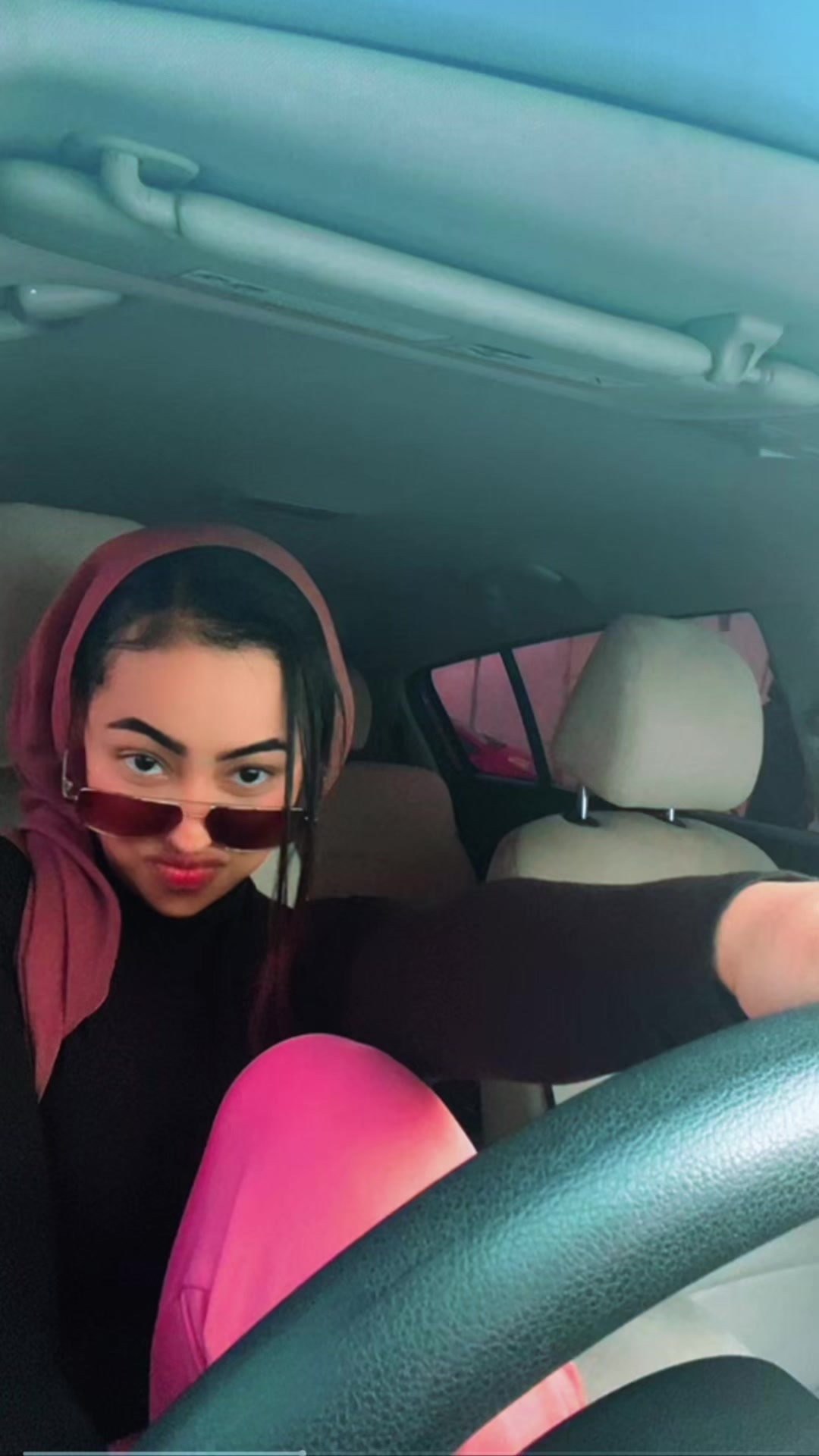 @Yasmnie 🦋