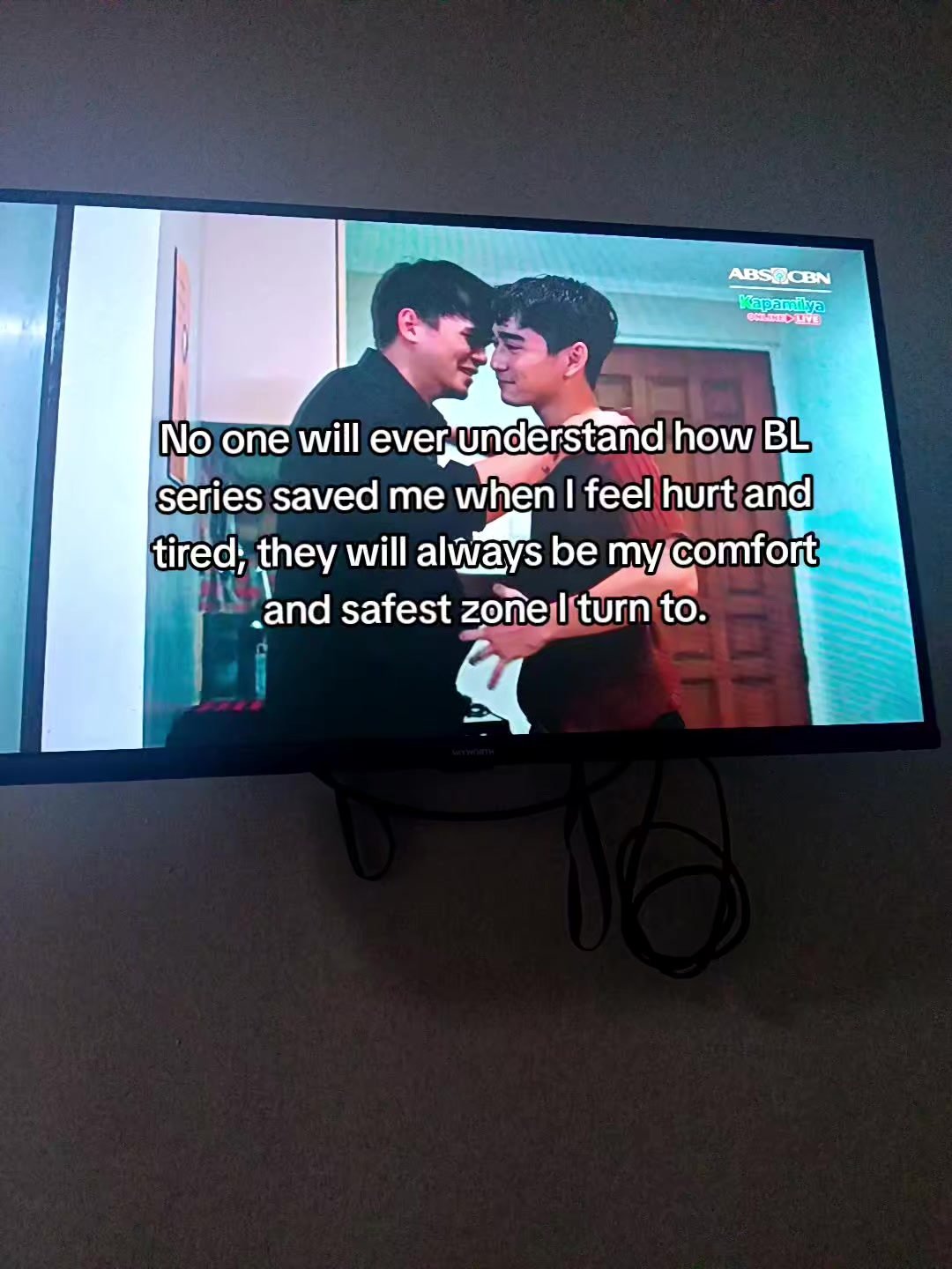 @𝗖𝗮𝗿𝗹𝗵𝗶𝗮𝗻𝗻𝗮_ツ