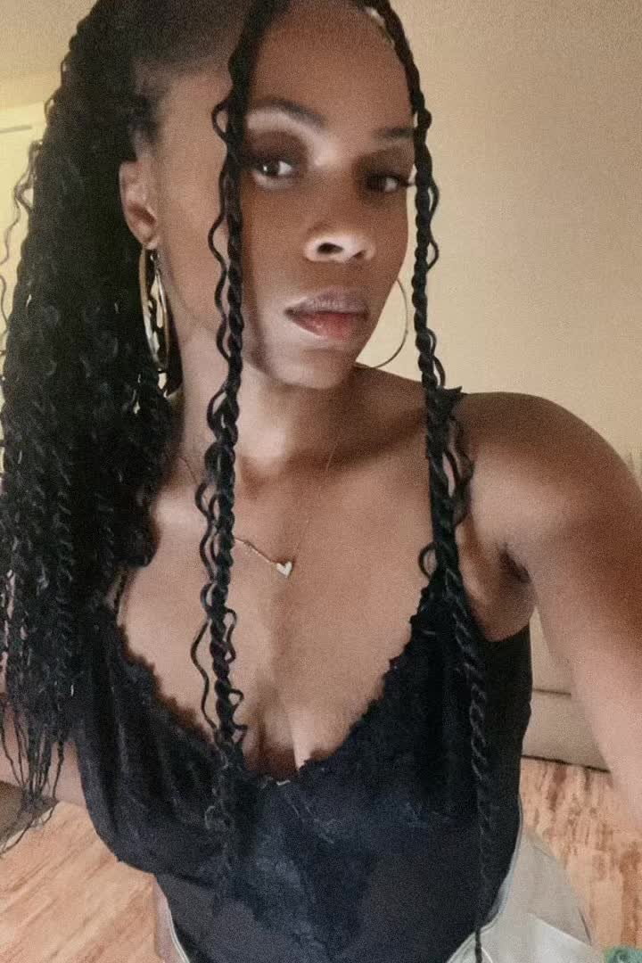 @Jazmine Renae