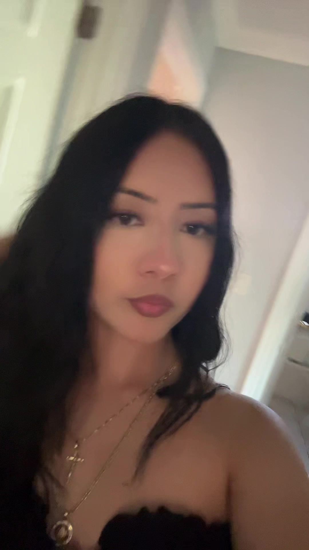 @𝓥