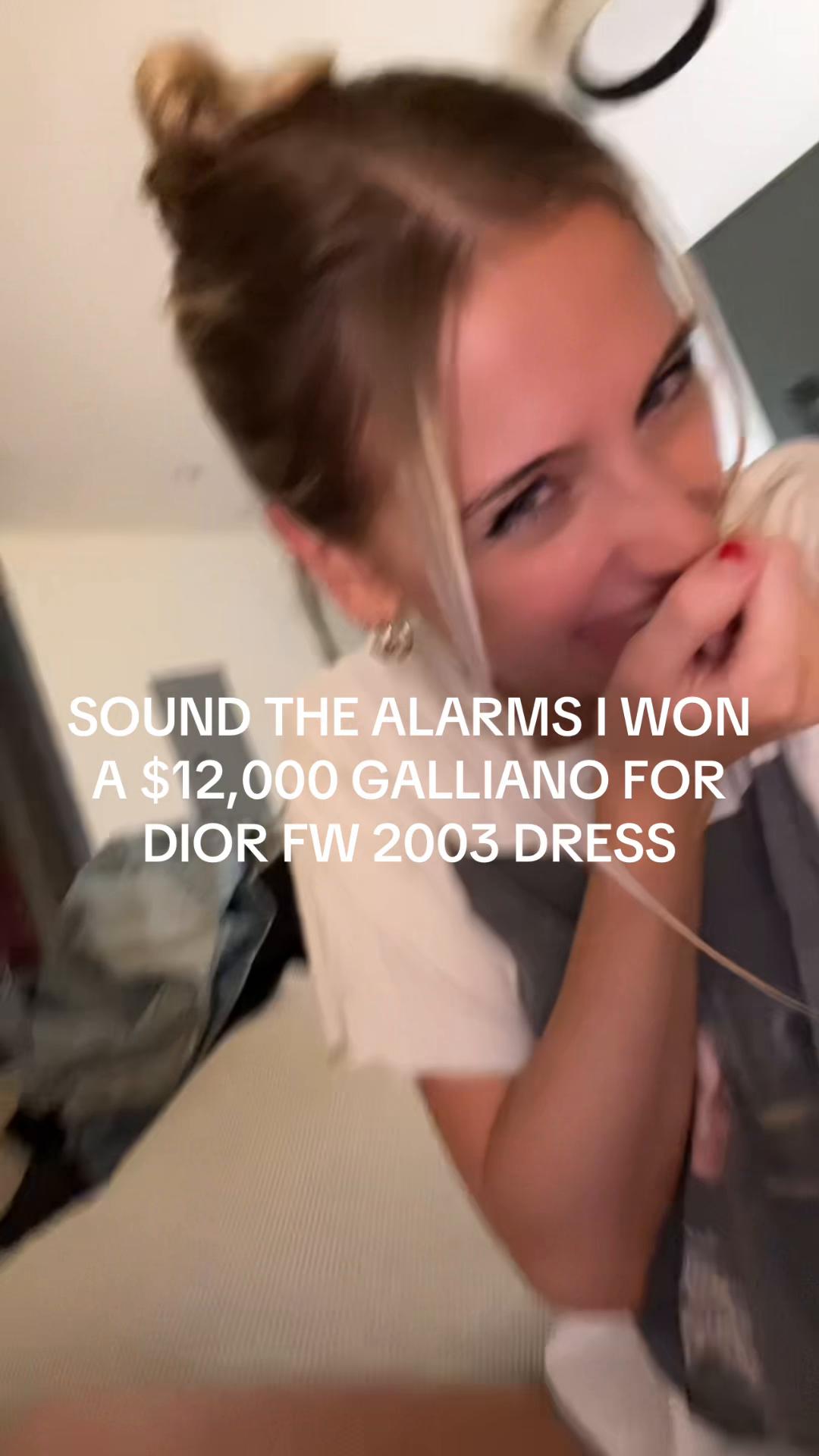 @KYRA BELL