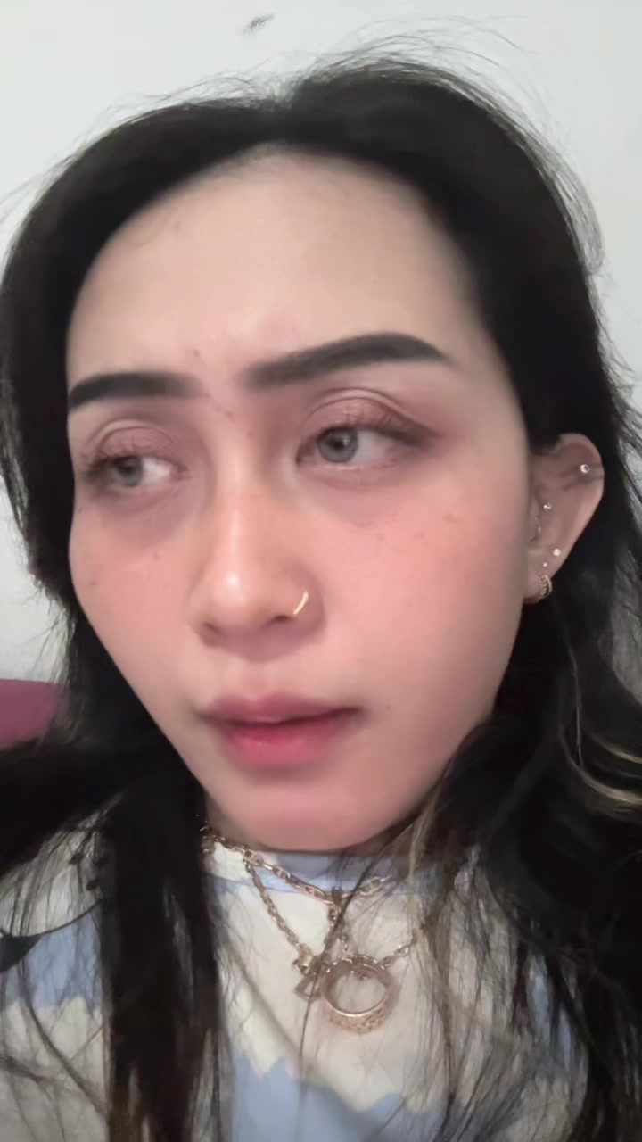@DellaSantika22