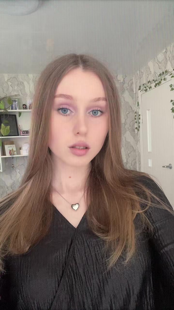@lizastroo