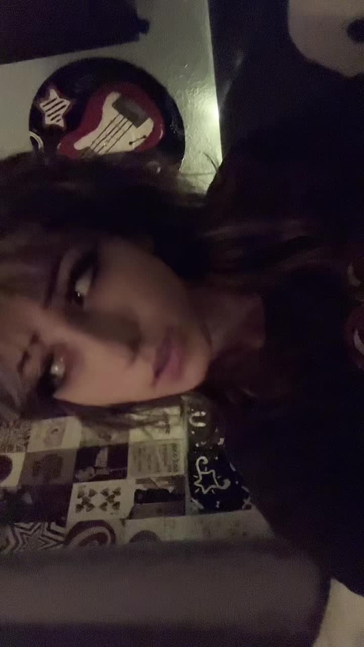 @lizzystarz