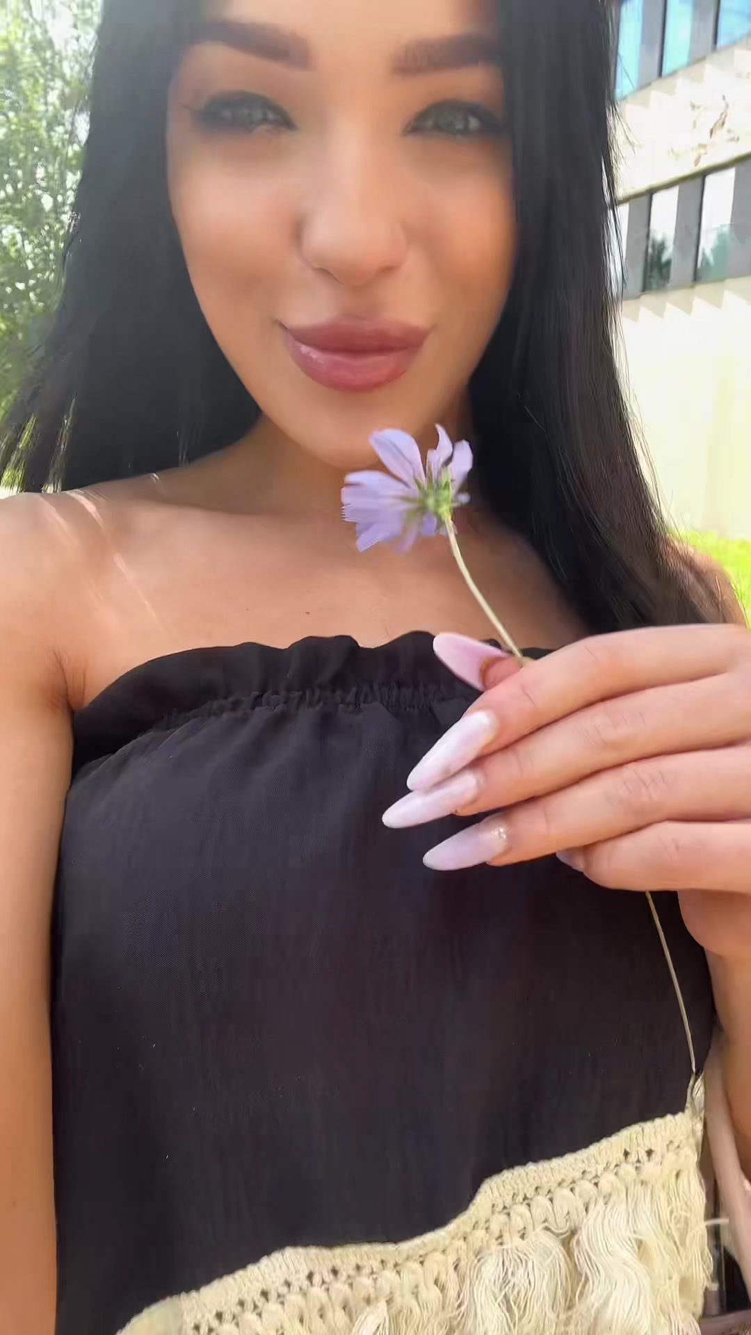 @izzi_official