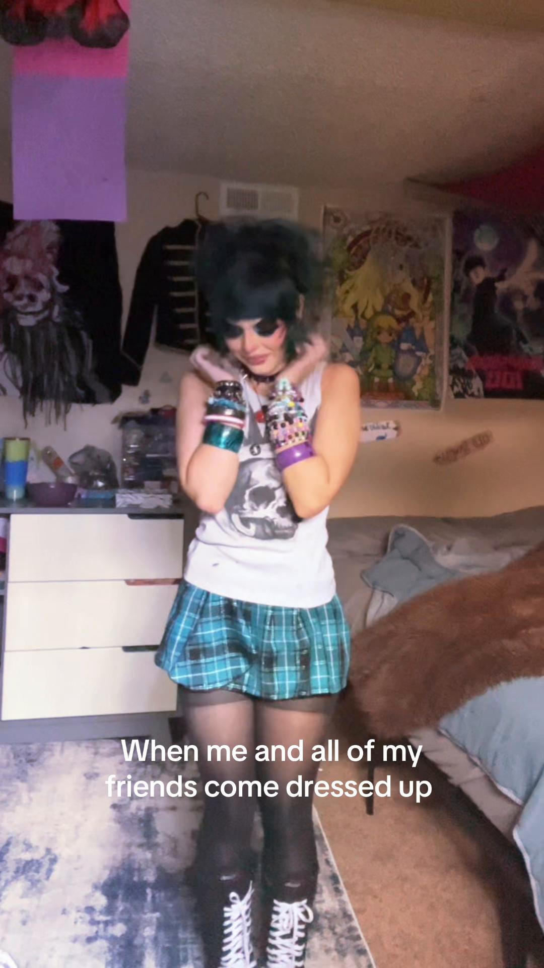 @ZombieUnicorm09