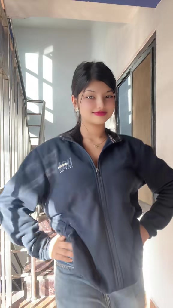 @सुरभि💗
