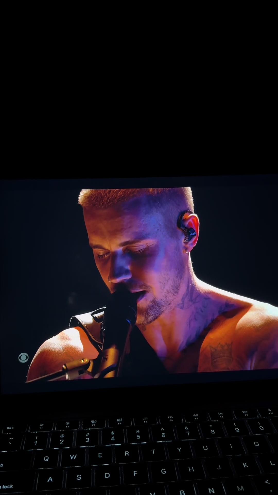 @Kg