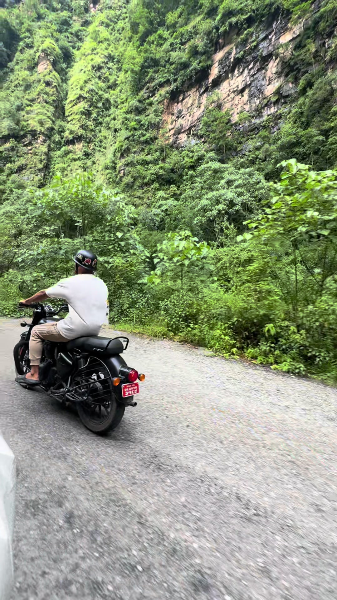 @yukeshxettri