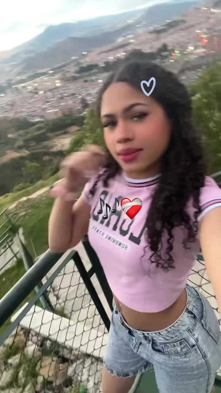 @Natty🍒👑