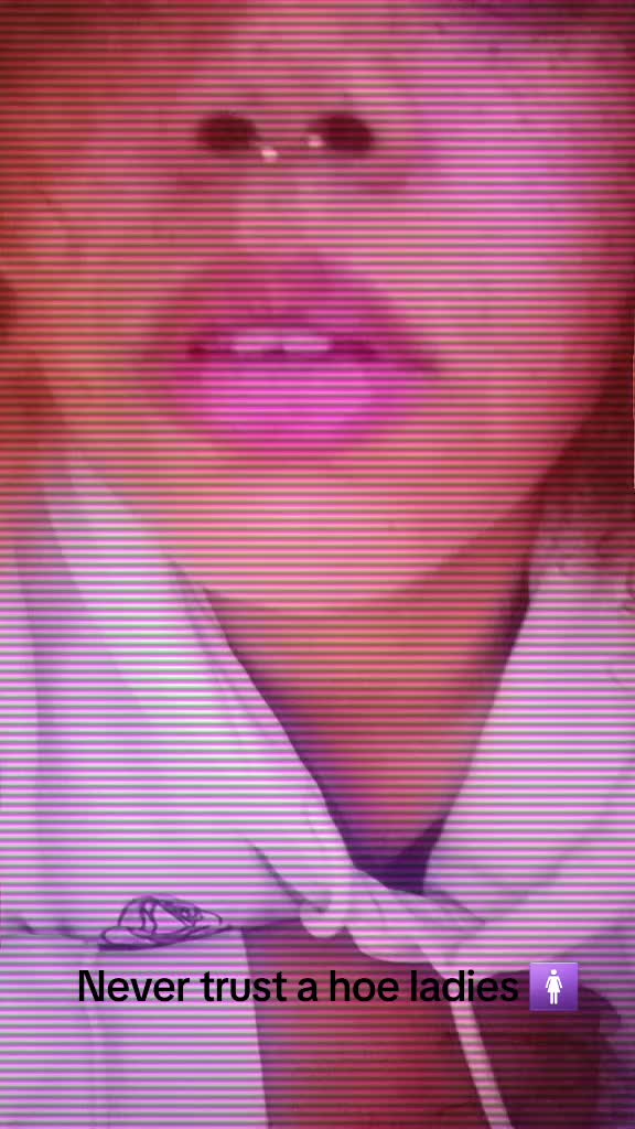 @XoPrettyWeirdoO