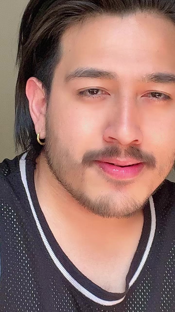 @Rambir_Sahani 🔵