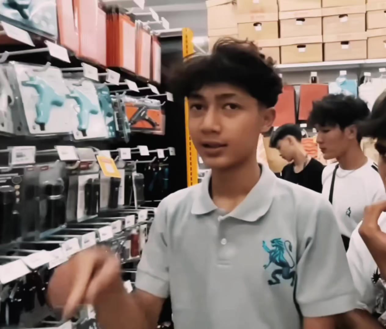 @𝐌 𝐚 𝐥 𝐝 𝐚