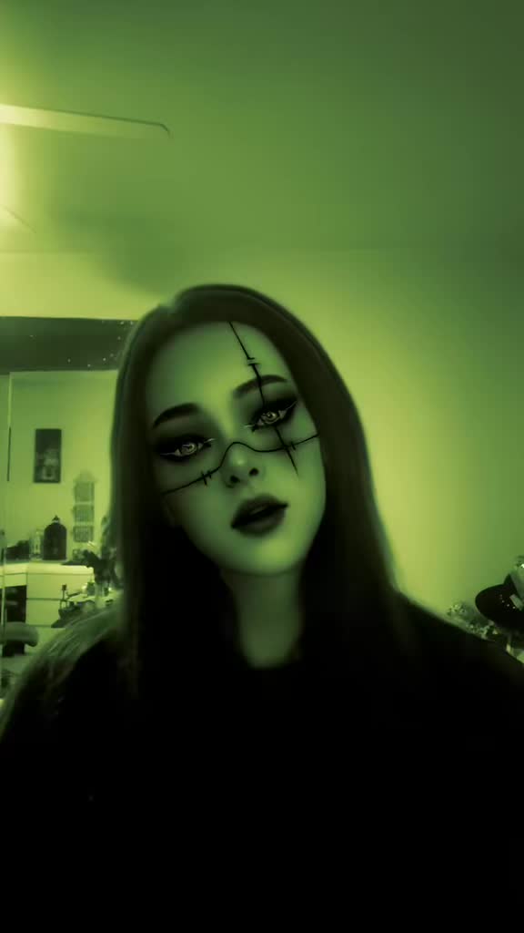 @Bleedingrose🌑🔮