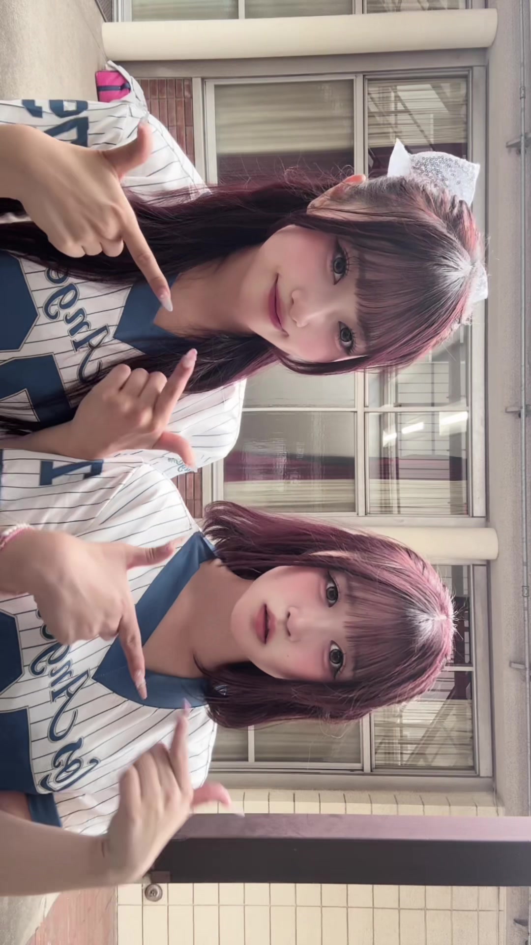 @実南