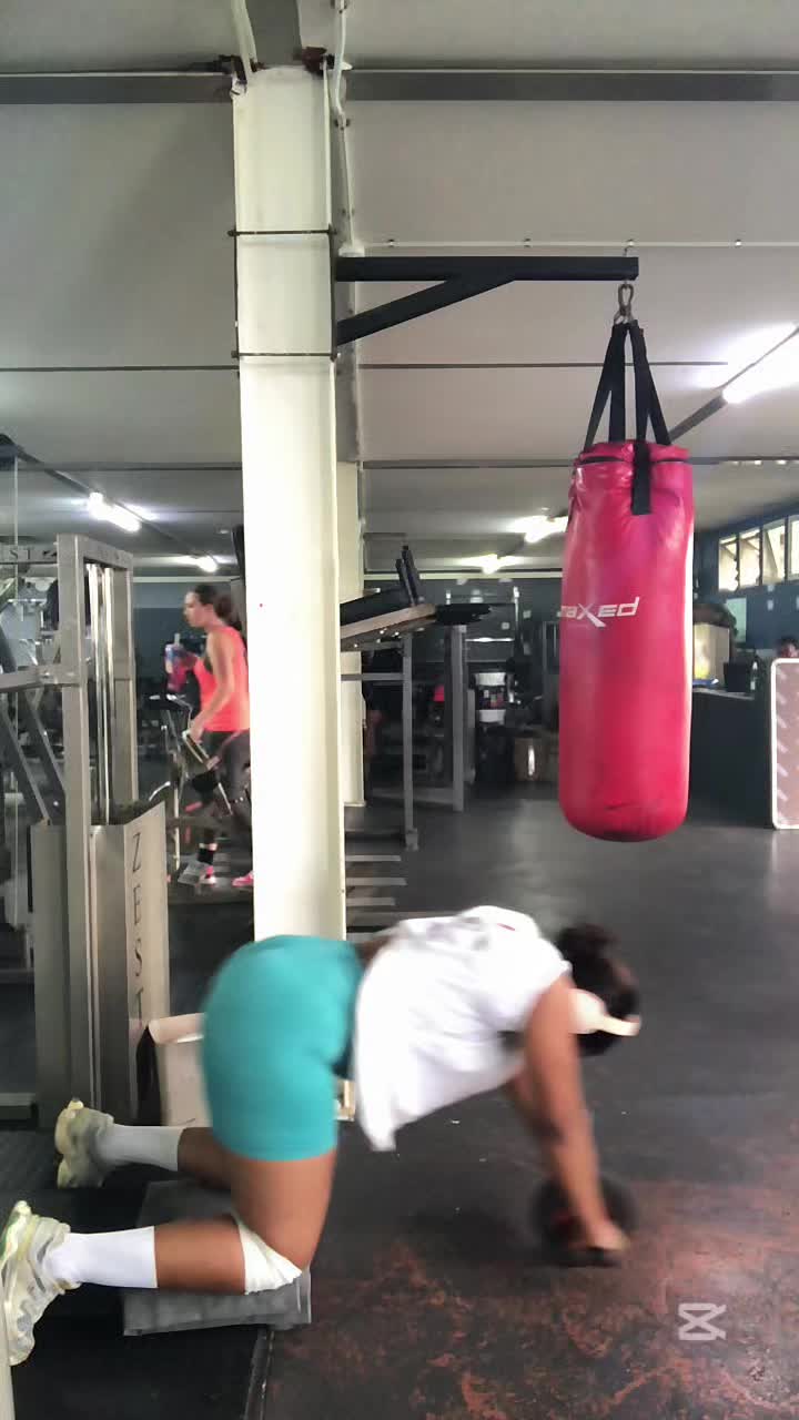 @Aminatryingtobefit