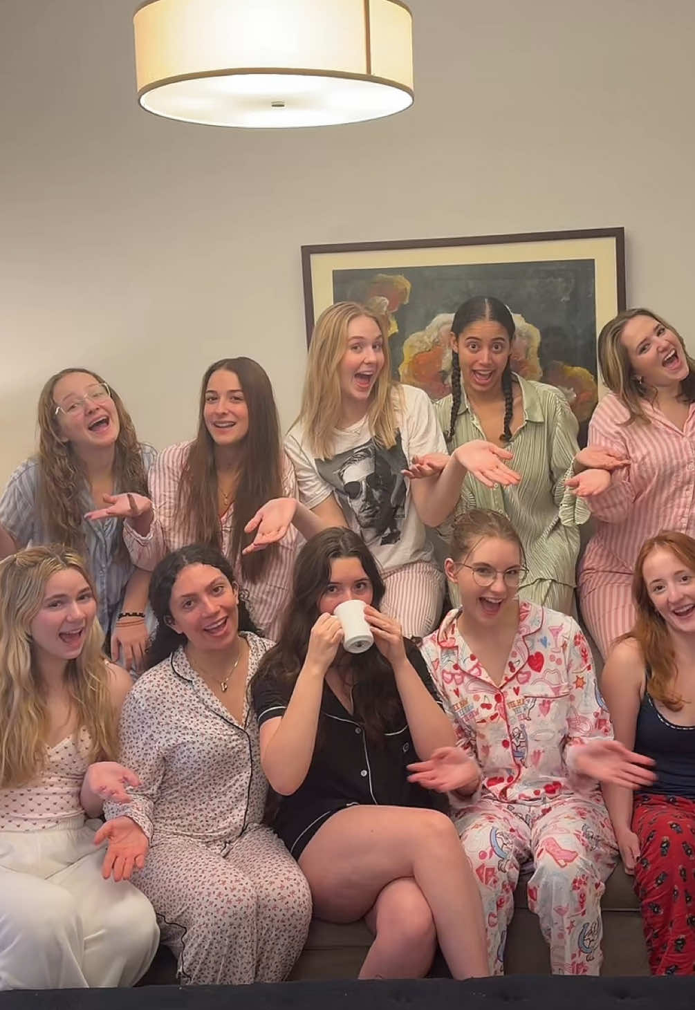 @nu_tridelta