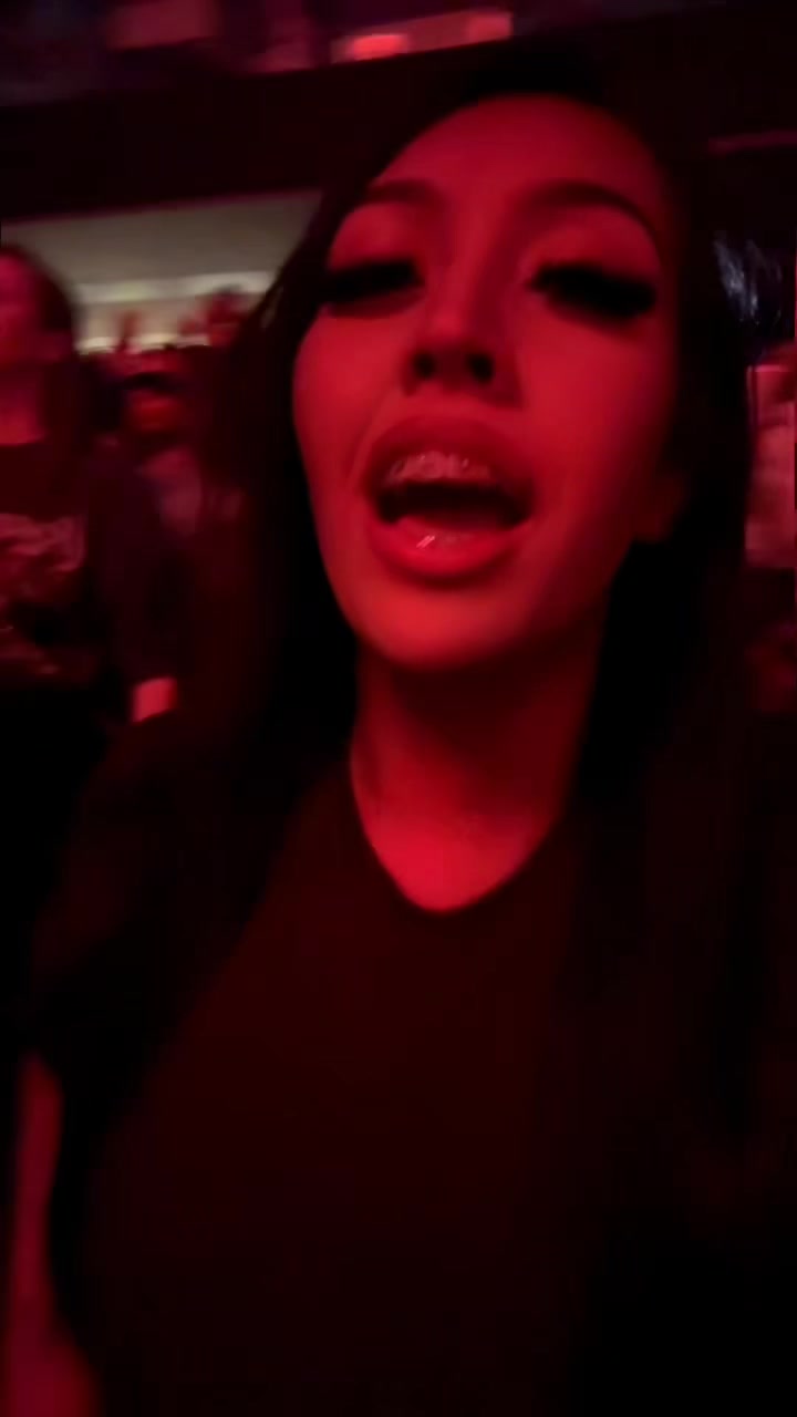 @victoria 💛