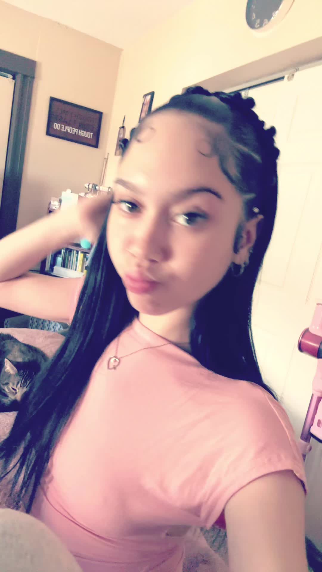 @Ms.IzzyDior💋