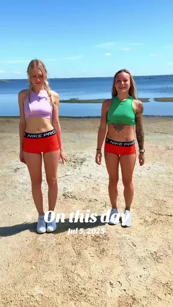 @LyssyLola