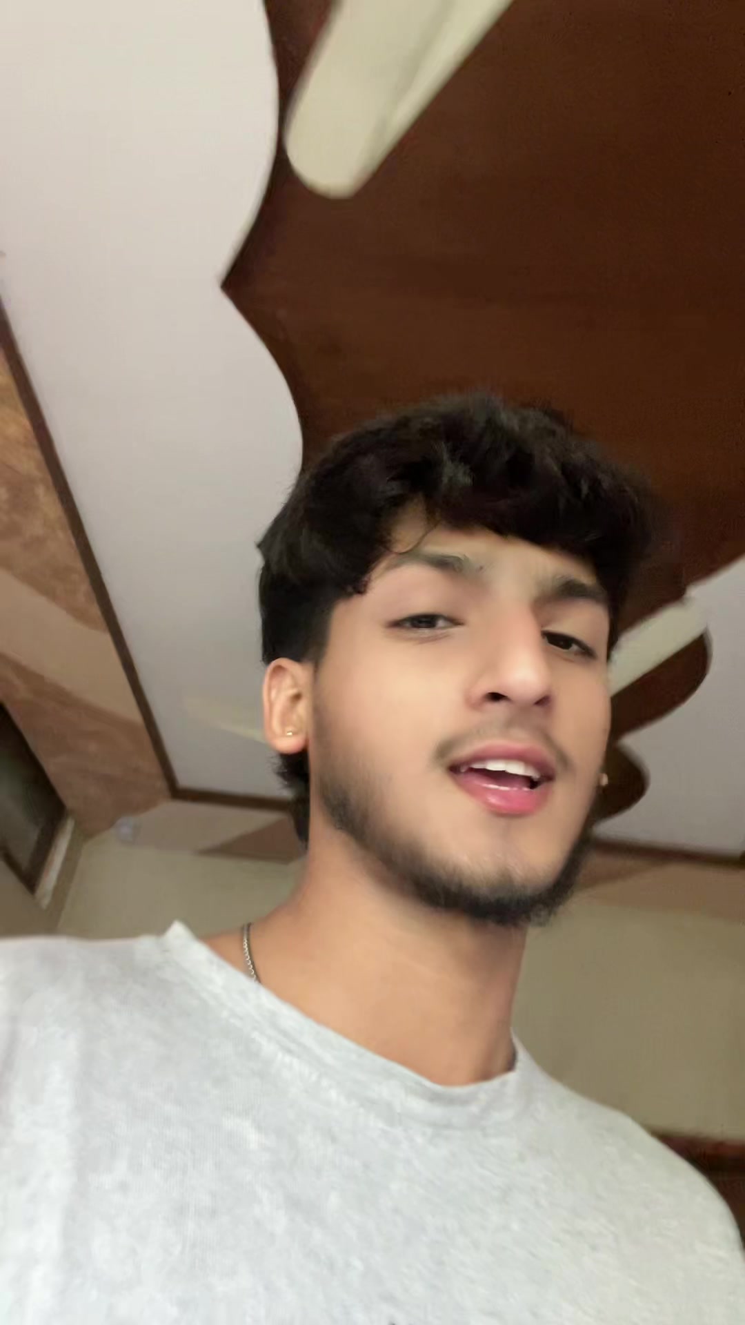 @🐊