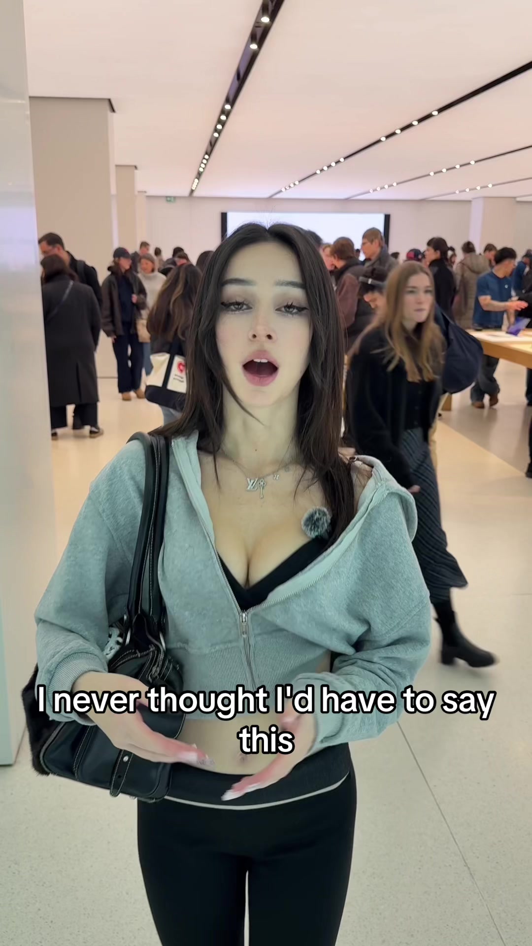 @Lola Moon