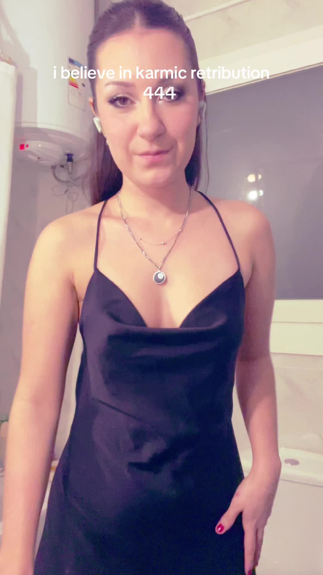 @lizzz