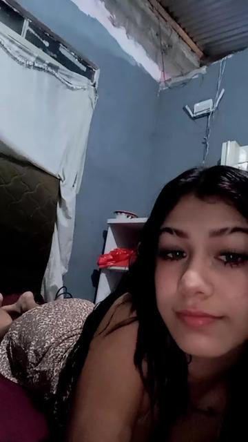 @María Aquino