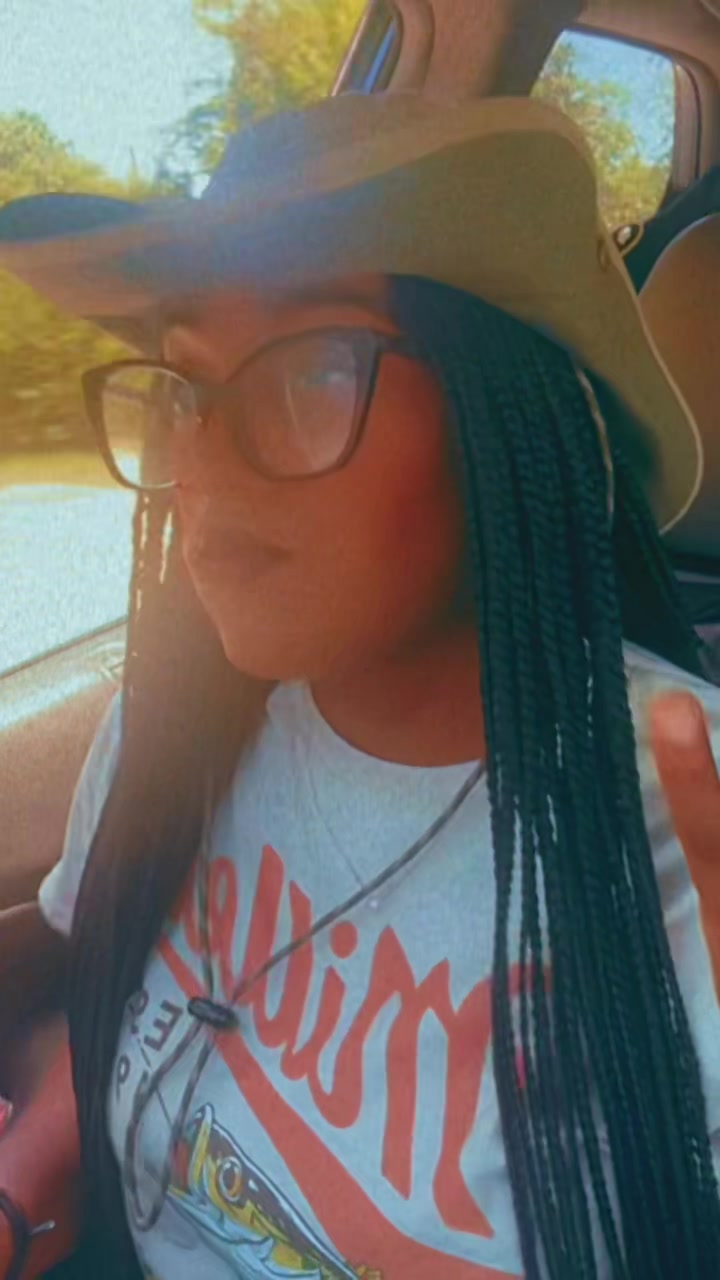 @🦌Shaquania Victoria ✨💕