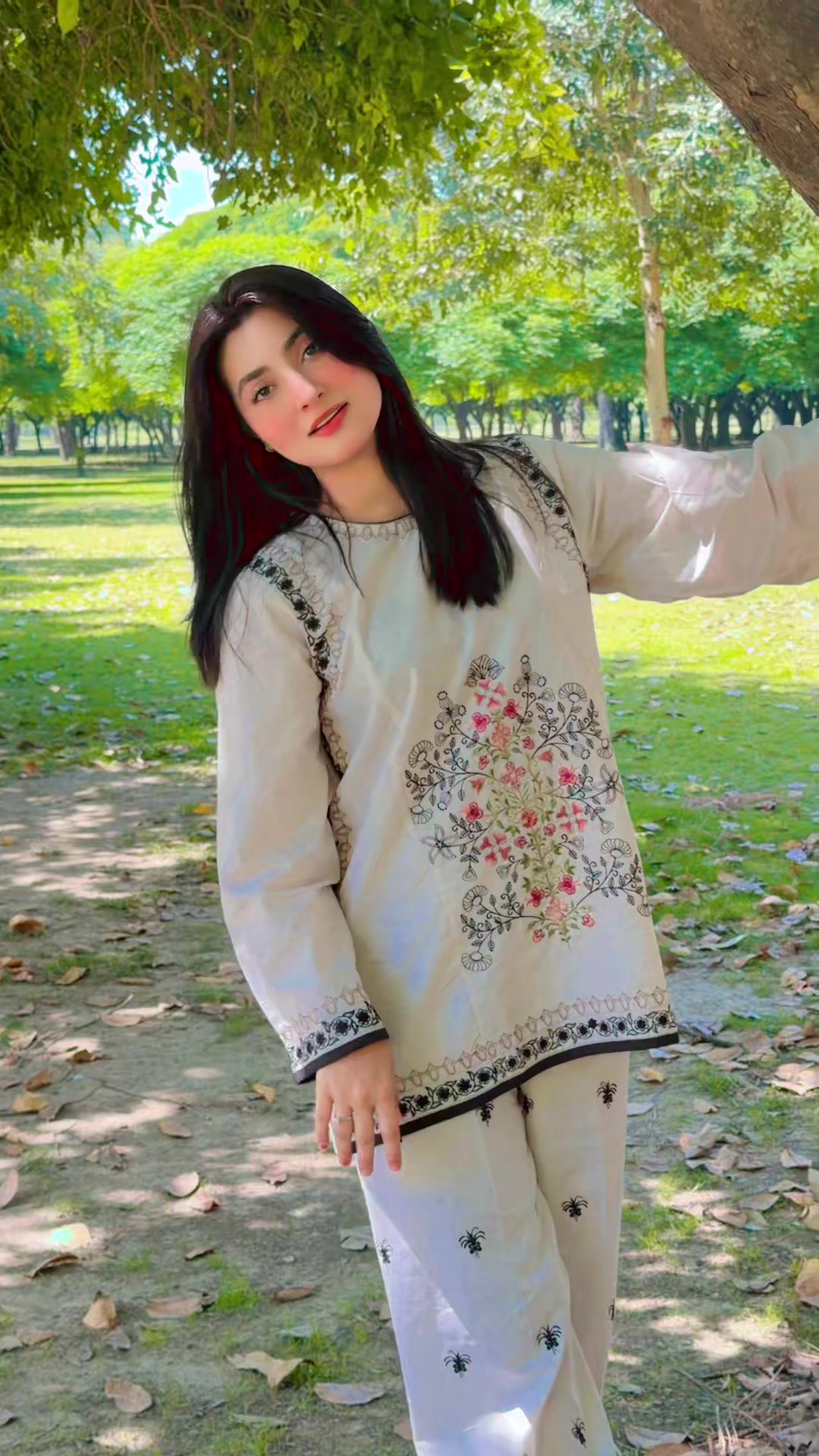 @Laiba🥀