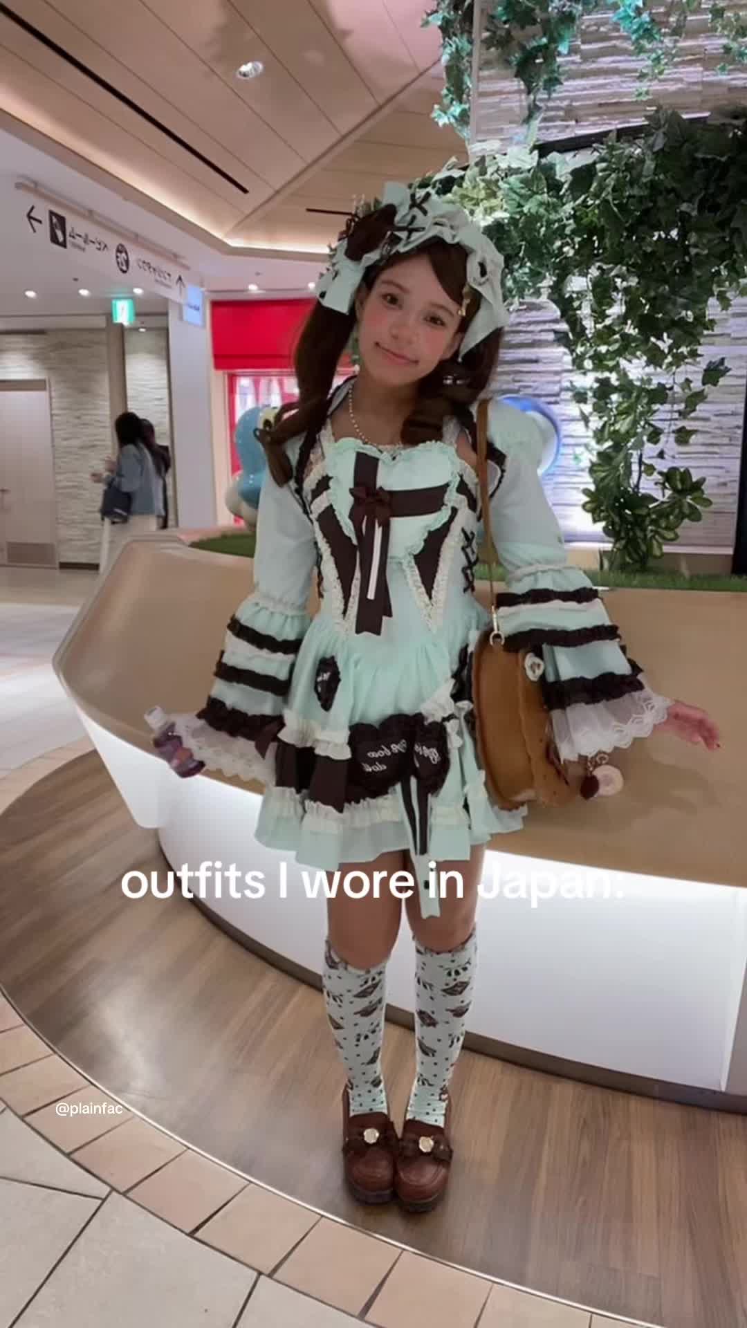 @𝐂𝐡𝐢𝐩𝐩𝐲クマ 猫